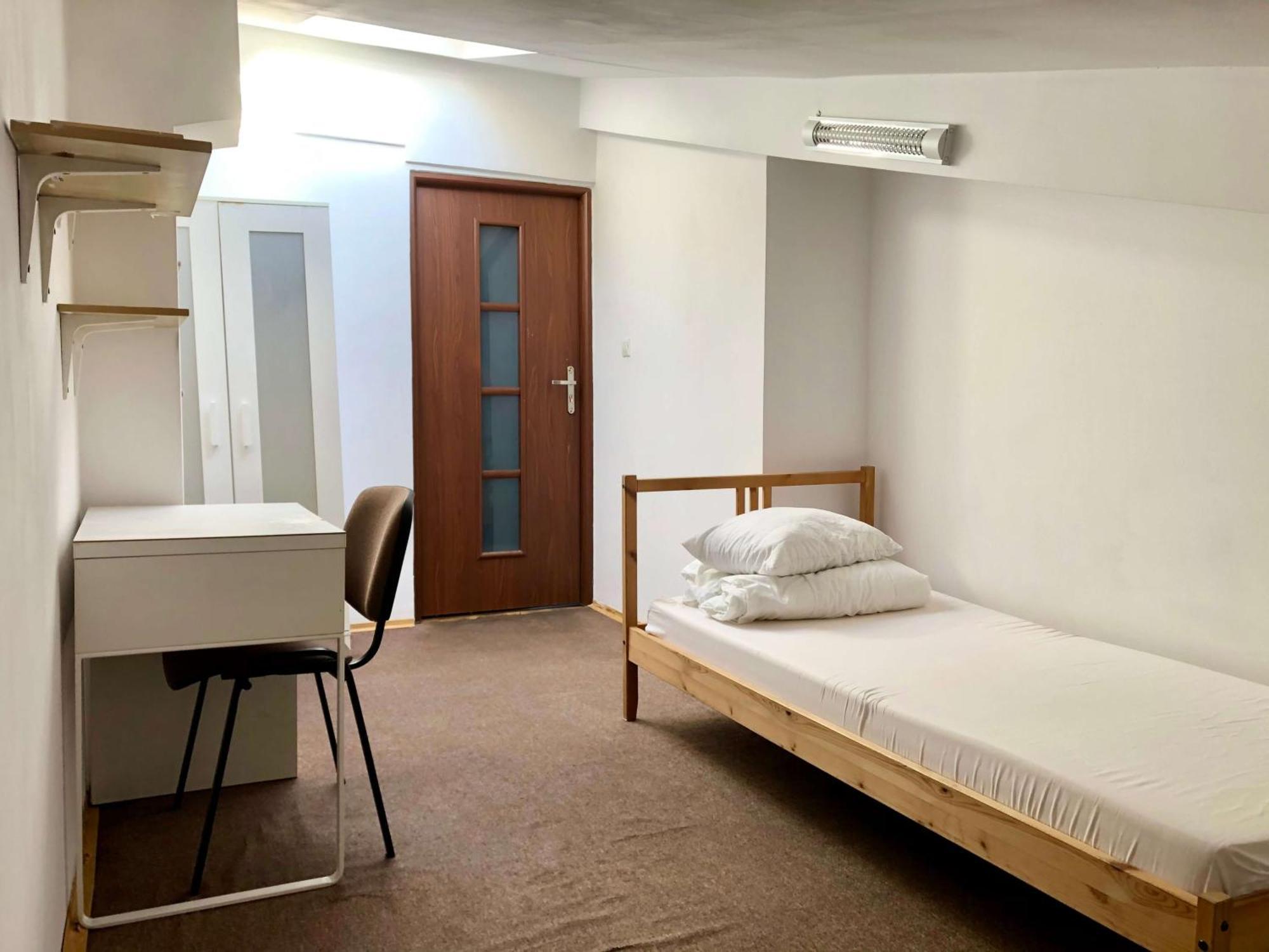 Student-House Kazimierzowska Vandrehjem Warszawa Værelse billede